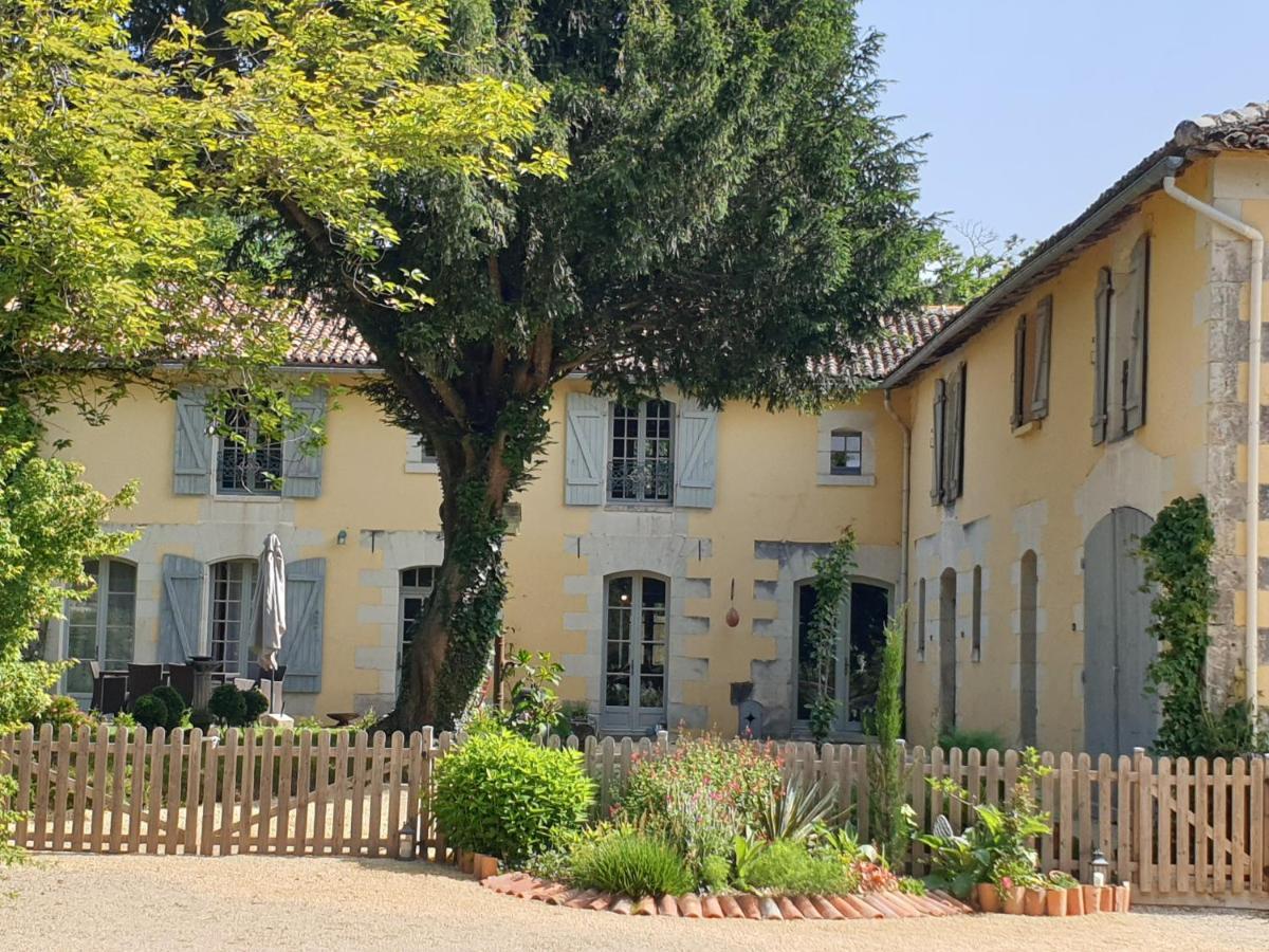 Monts-sur-Guesnes L'Olivierヴィラ エクステリア 写真